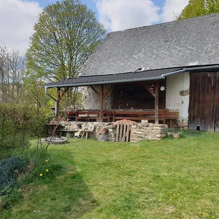 Holiday home Jihoceska Usedlost Uprostred Krasne Prirody